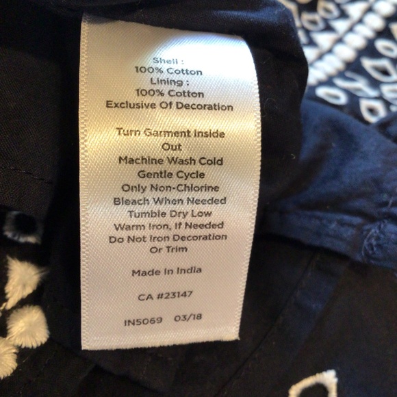 Talbot's women's top navy size Large p embroidered casual mature boho hippie - Picture 11 of 12